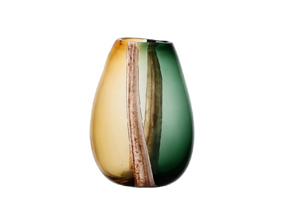 RITUALI DOMESTICI Sullatela, vaso verde s