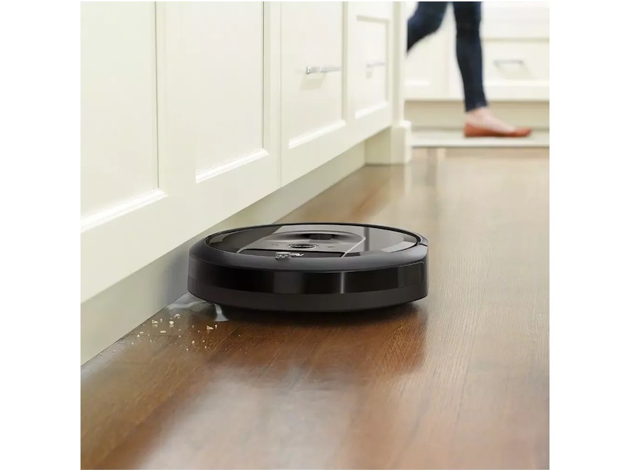 I ROBOT Roomba i7158