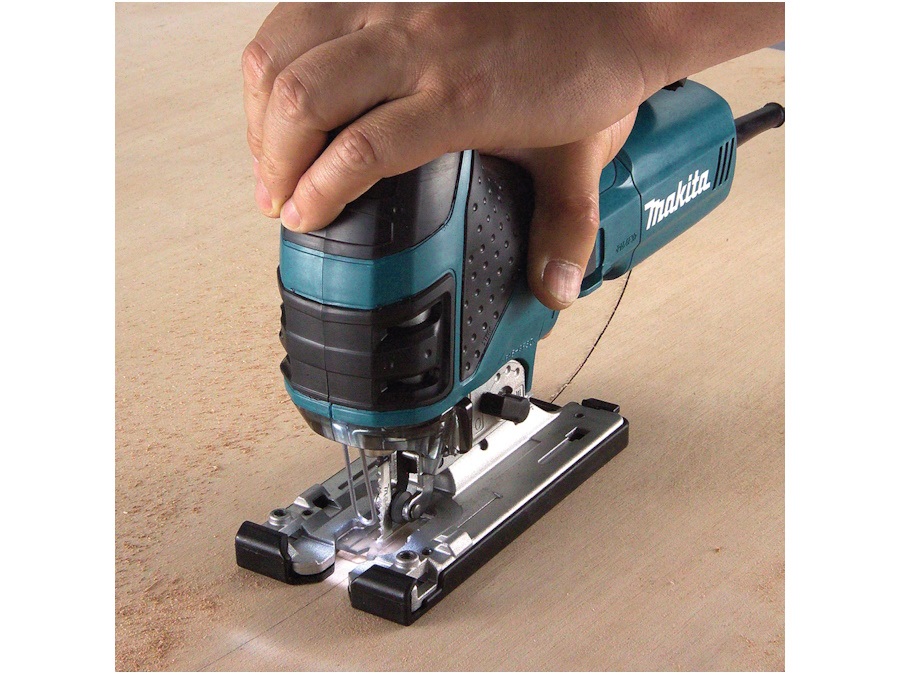 MAKITA Seghetto alternativo 4351FCTJ