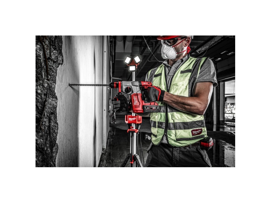 MILWAUKEE Tassellatore SDS-Plus 26 mm con mandrino FIXTEC brushless M18 BLHX-0X + torcia irfl500